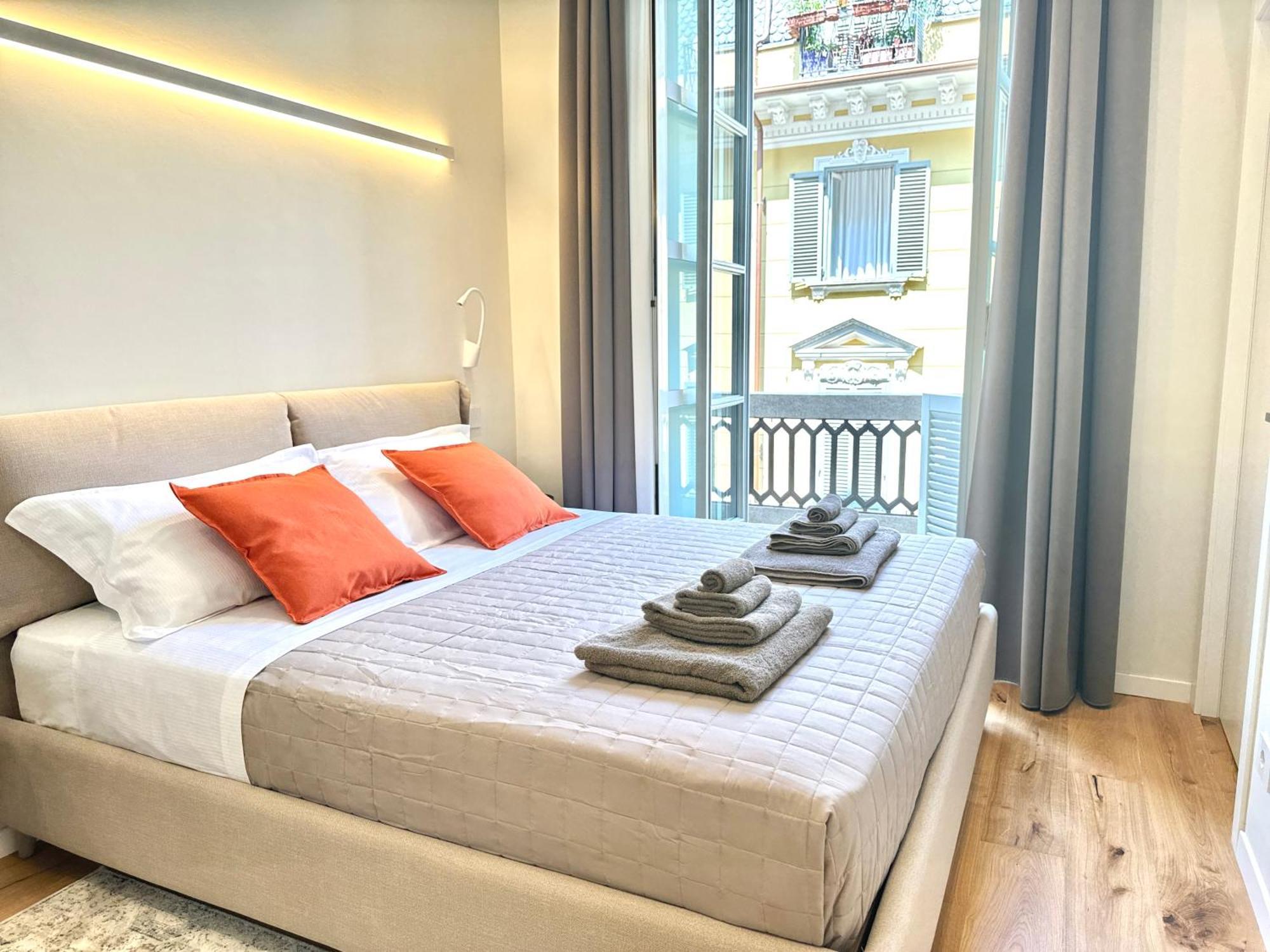 Savoy Luxury Apartment City Center 都灵 外观 照片